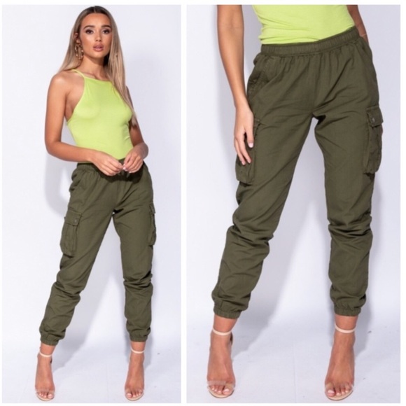 Kala Vella Pants - Khaki Lightweight Cargo Pants Size 6